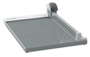 CISALLA DE RODET LEITZ PRECISIÓ OFFICE A4+ BASE FUSTA PLASTIFICADA